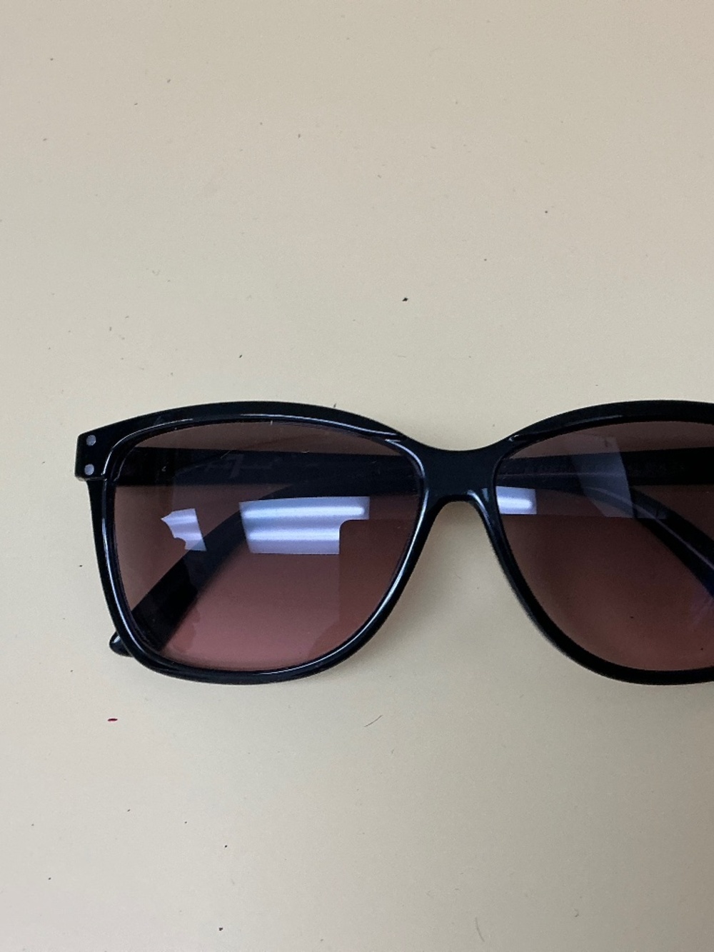 7 for all Mankind Alameda Sunglasses 60 12 142 Black With metal detail
